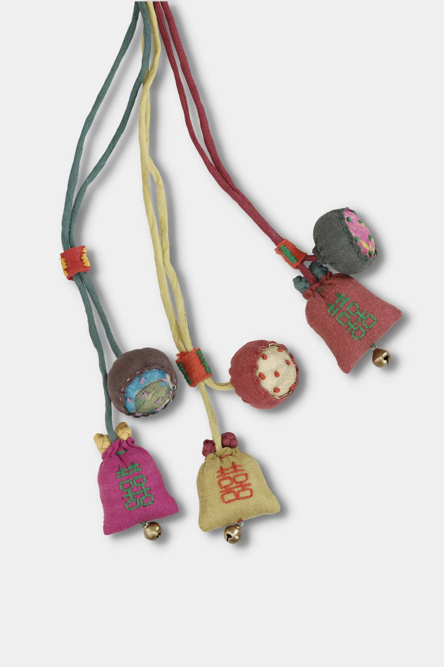 Handmade Linen Charm Necklace (Mugwort Green)