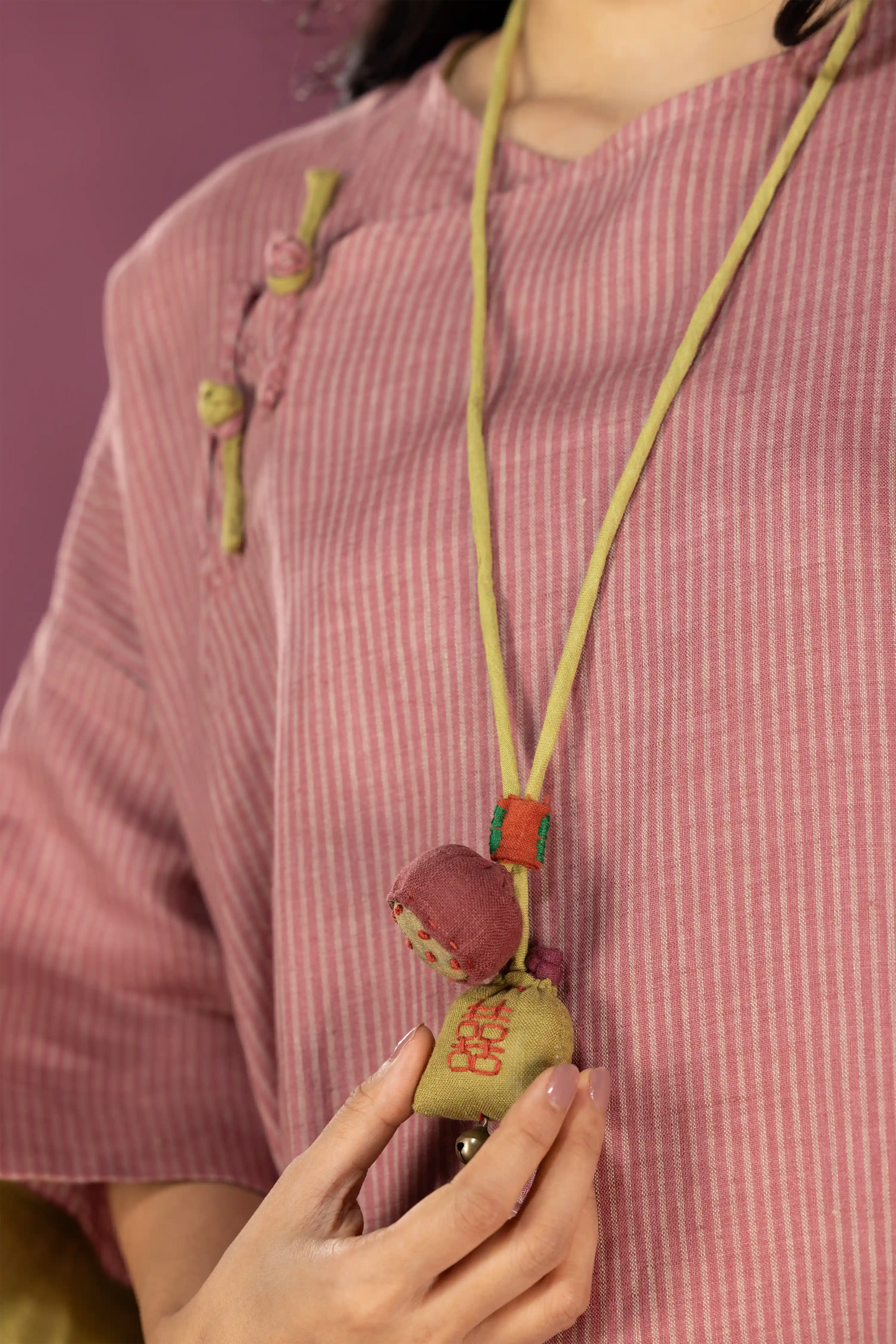 Handmade Linen Charm Necklace (Mugwort Green)