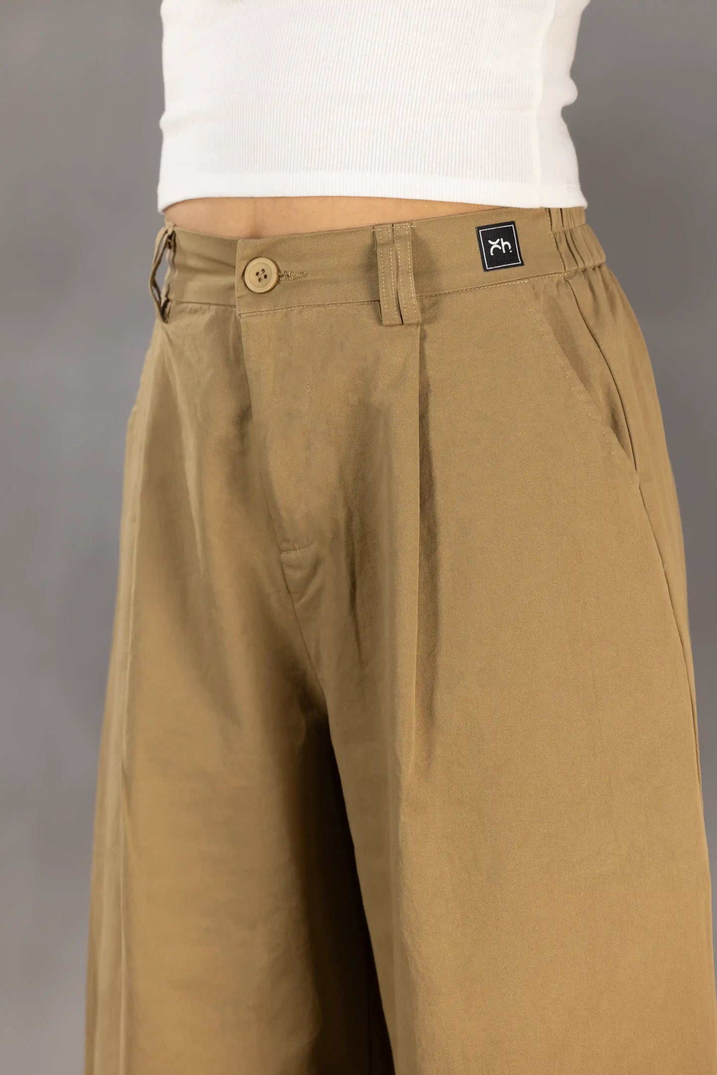 Field Pleat Wide-Leg Pants