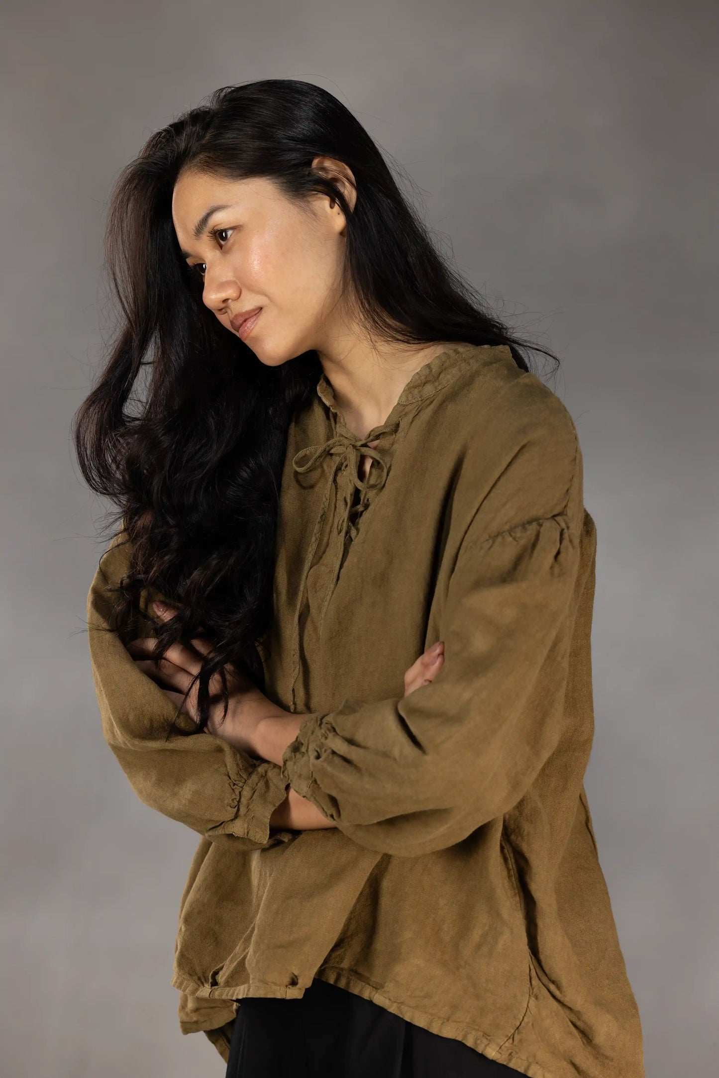 Laced Raglan Linen Blouse