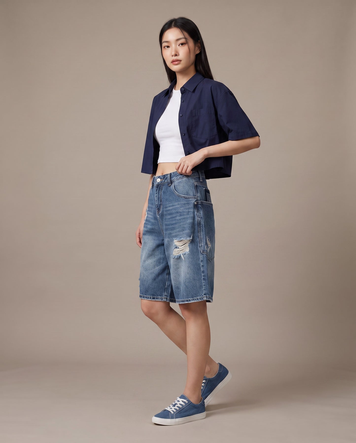 Distressed Loose Shorts – Dark Vintage Wash
