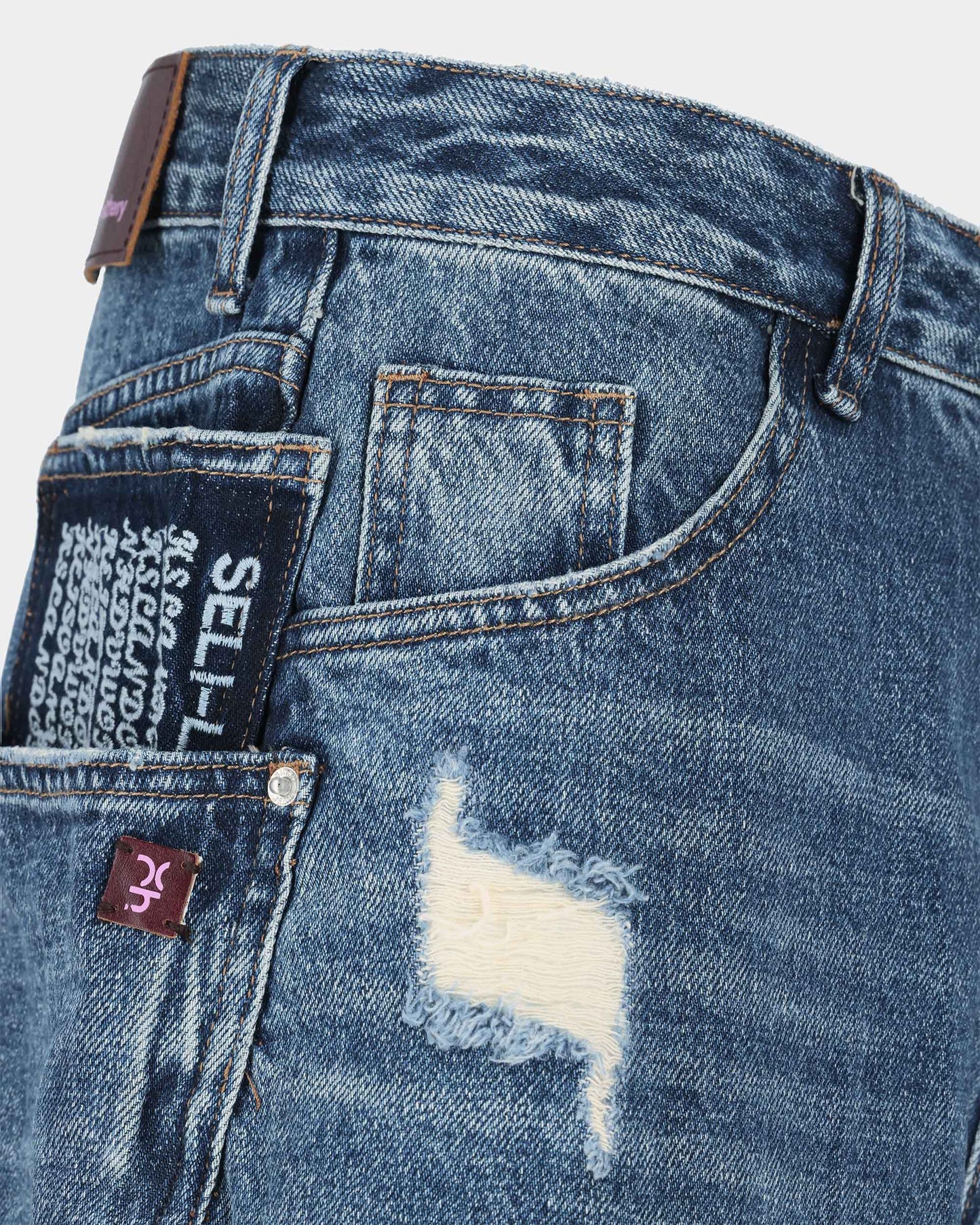 Distressed Loose Shorts – Dark Vintage Wash