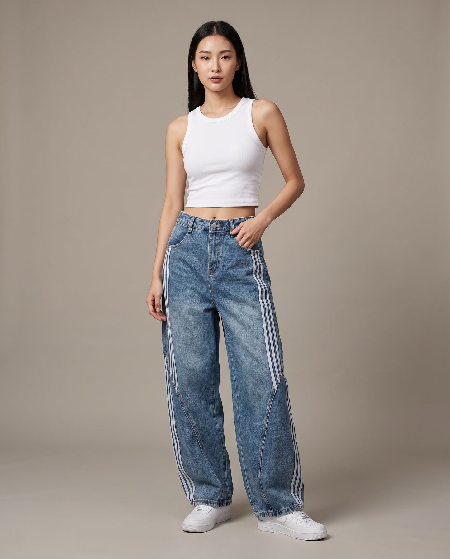 Side-Stripe Wide-Leg Jeans - Washed Blue