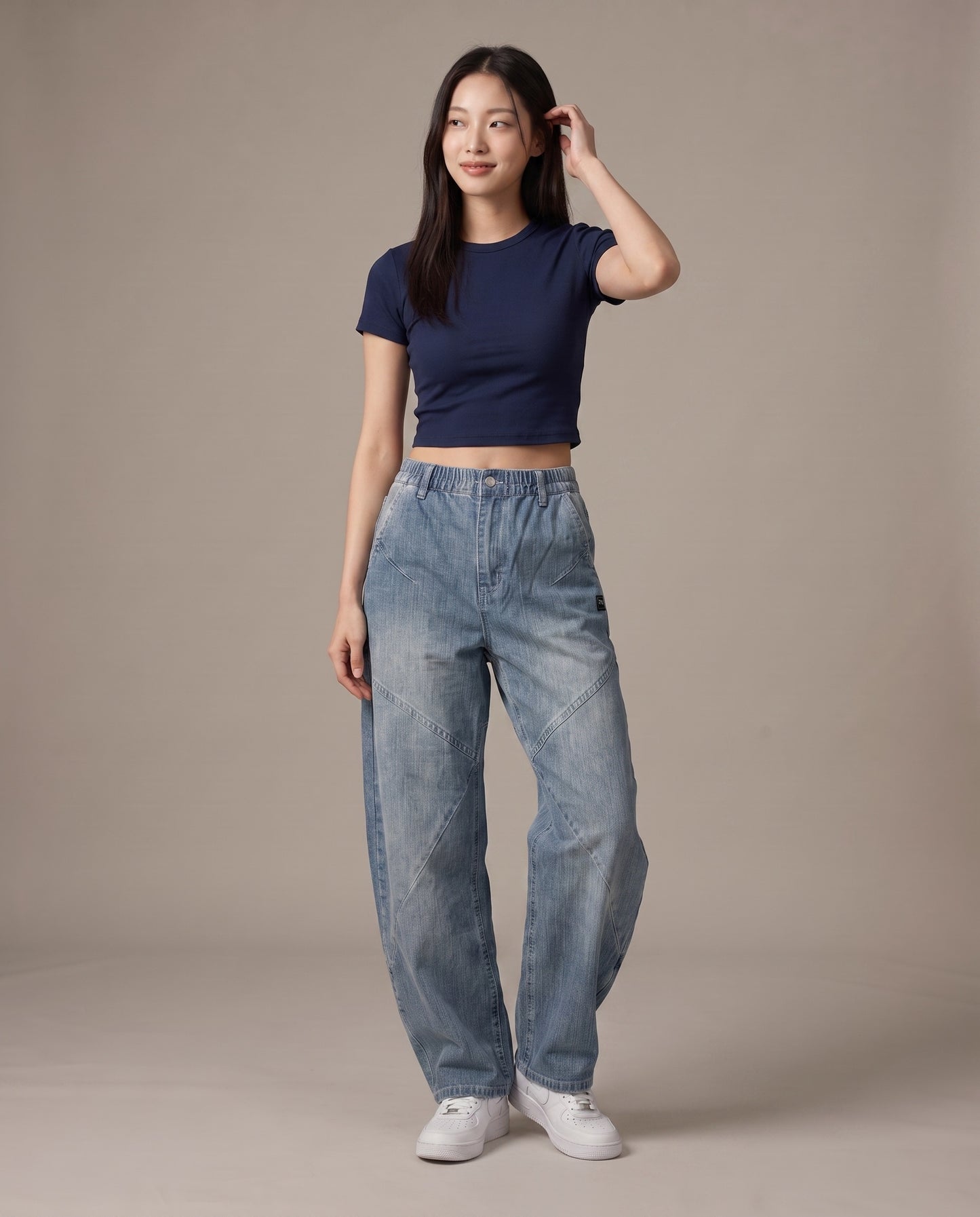 Chevron Seam Elastic Waist Wide-Leg Jeans