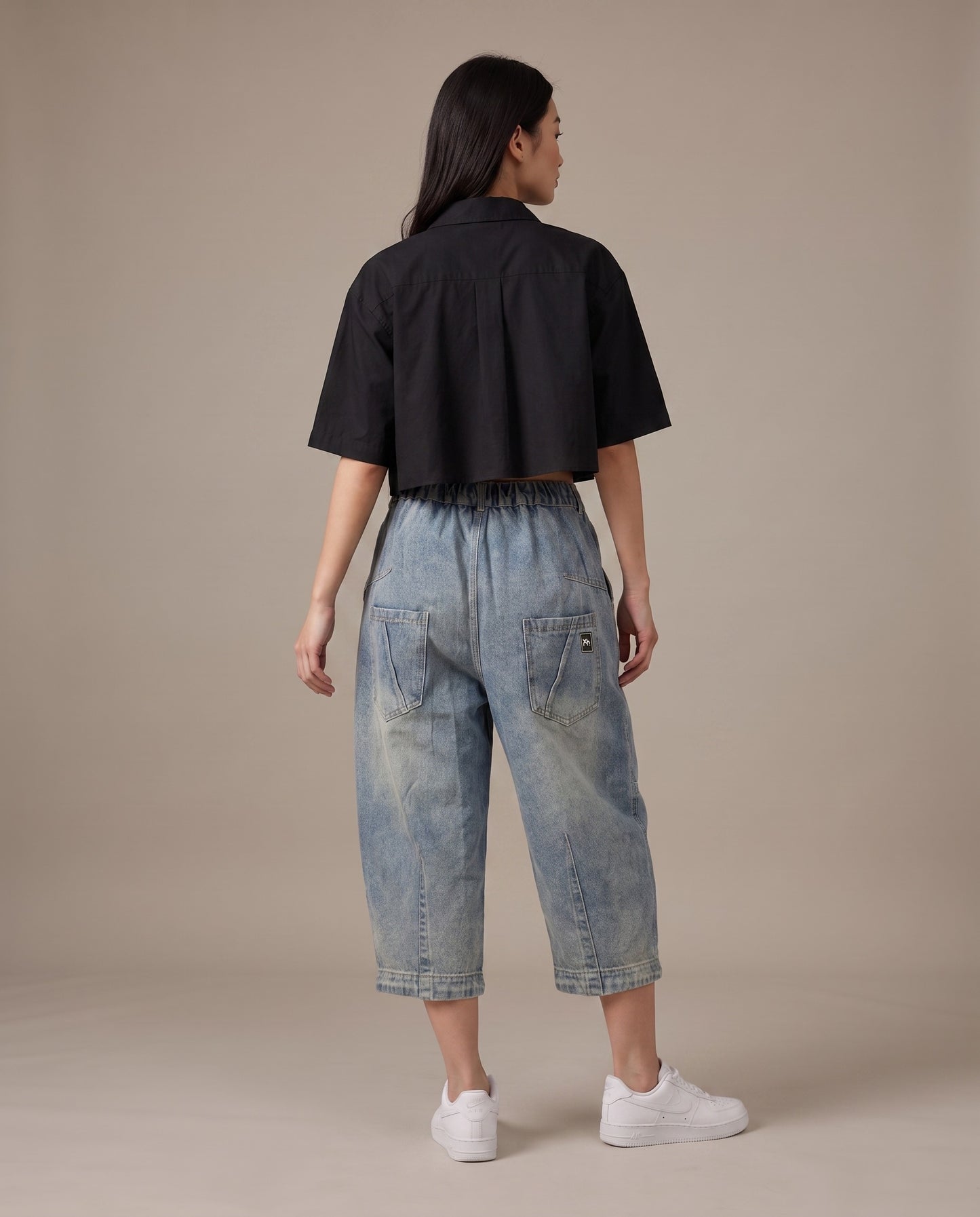 Vintage Wash Elastic Waist Denim Capri Pants