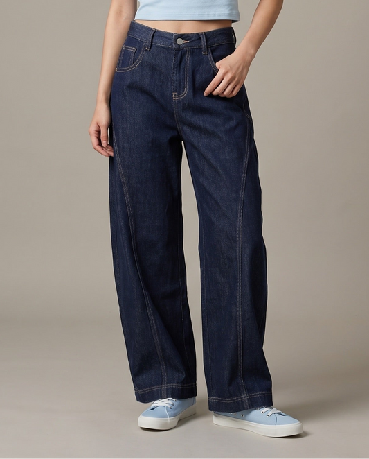 Curved Seam Barrel Wide-Leg Jeans