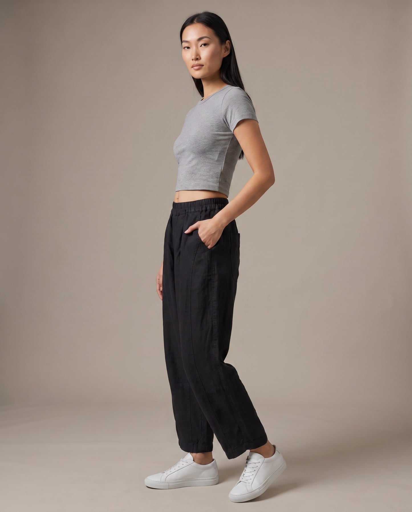 Black Relaxed Tapered Pants