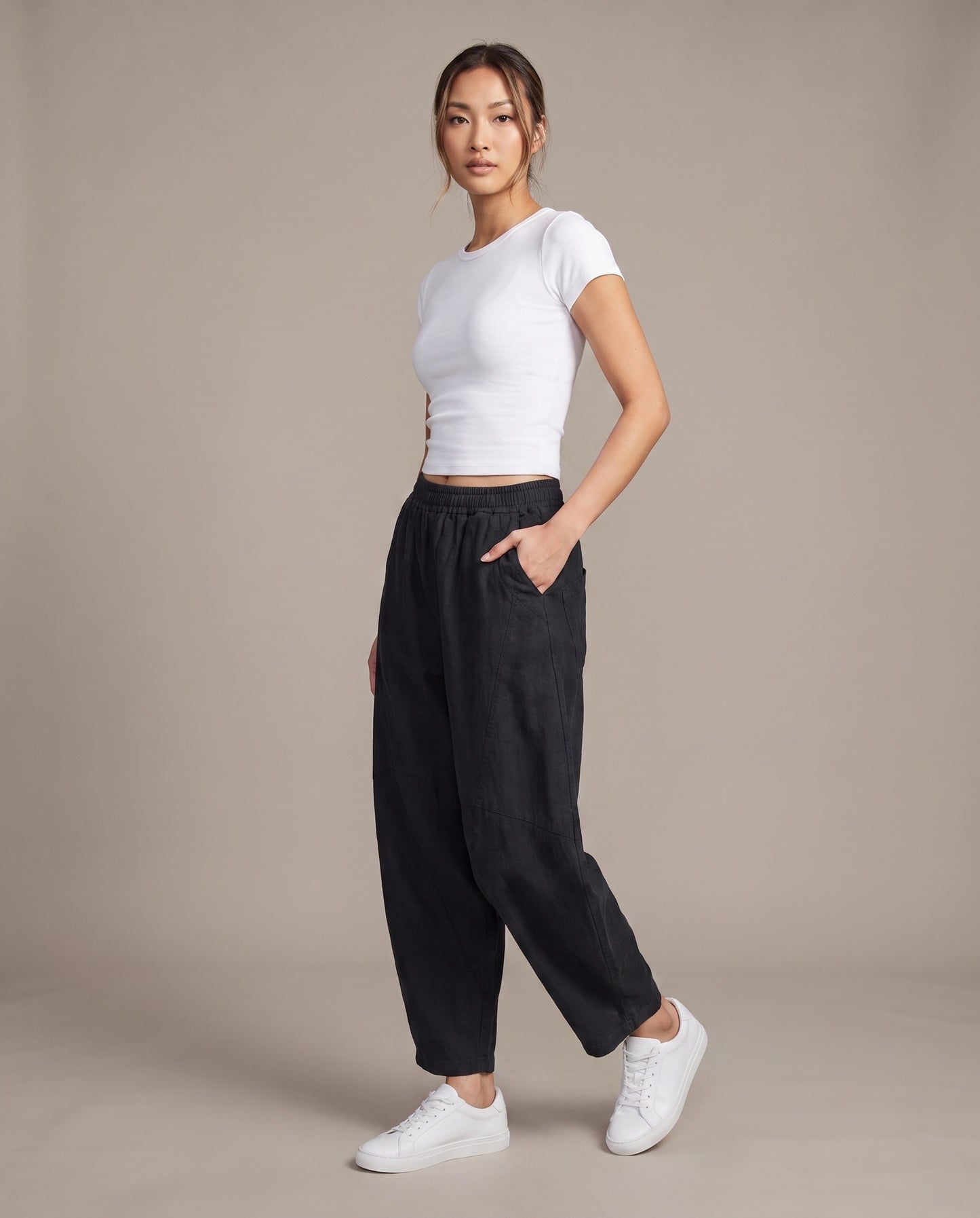 Black Sculpted Tapered Pants