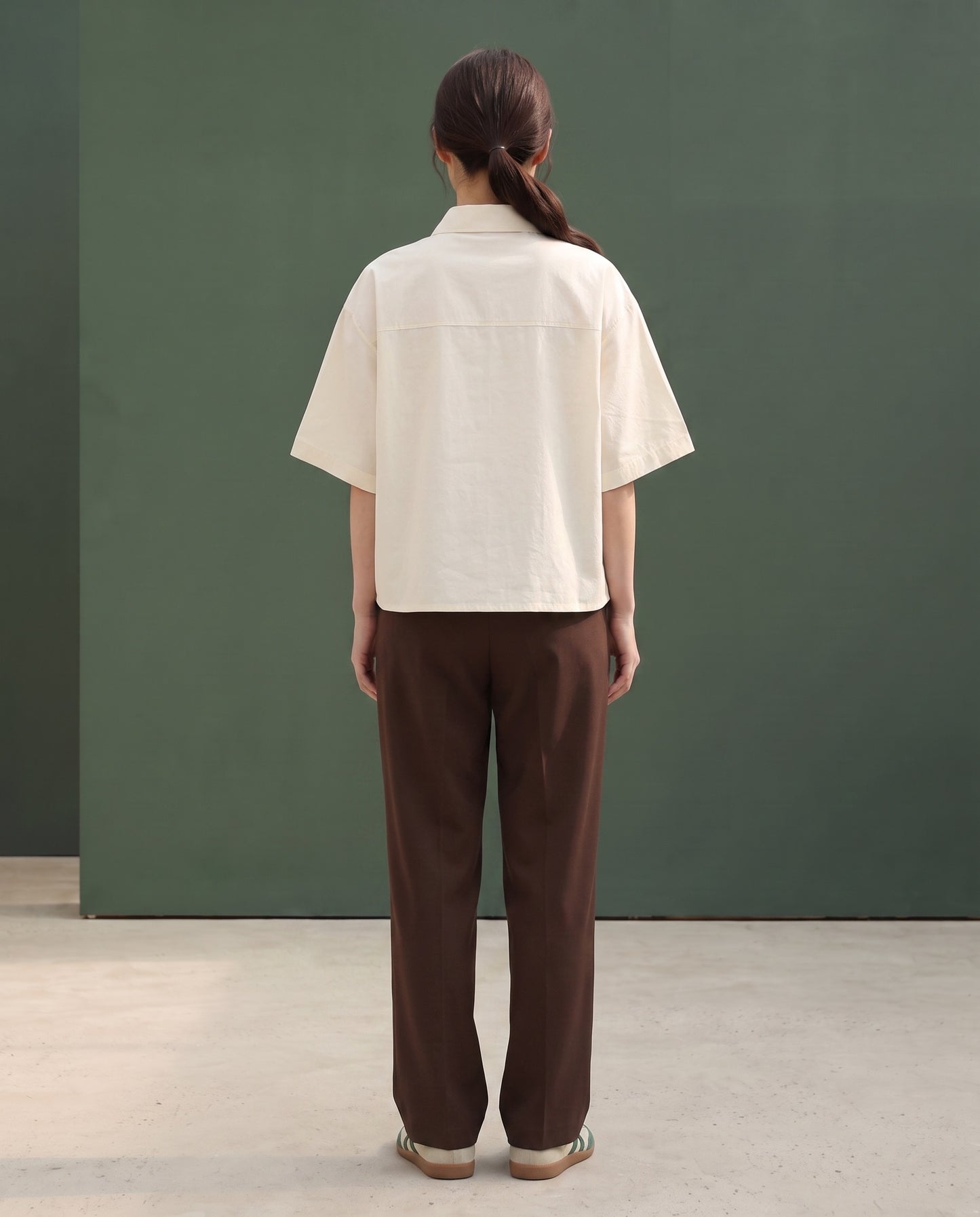 Embroidered Line-Art Short-Sleeve Shirt