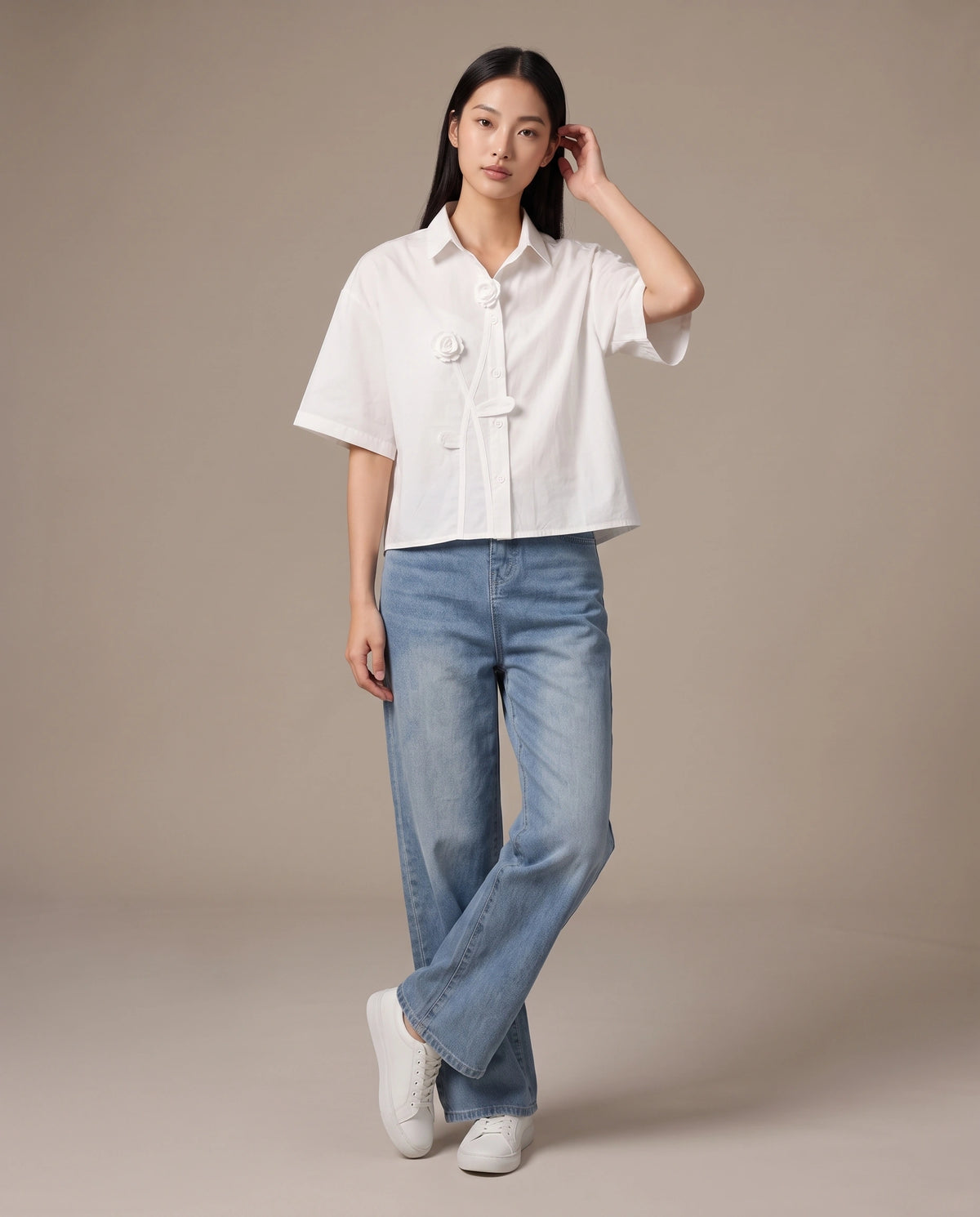White Rosette Appliqué Boxy Shirt