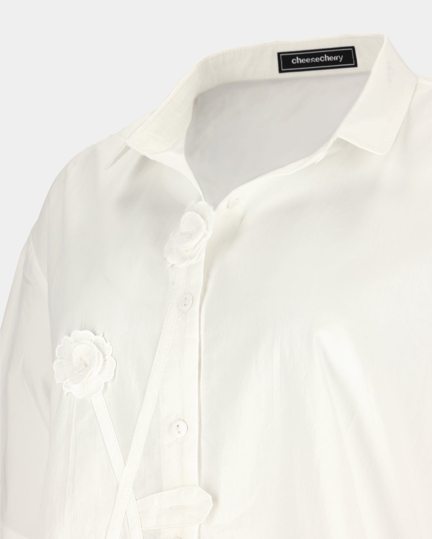 White Rosette Appliqué Boxy Shirt