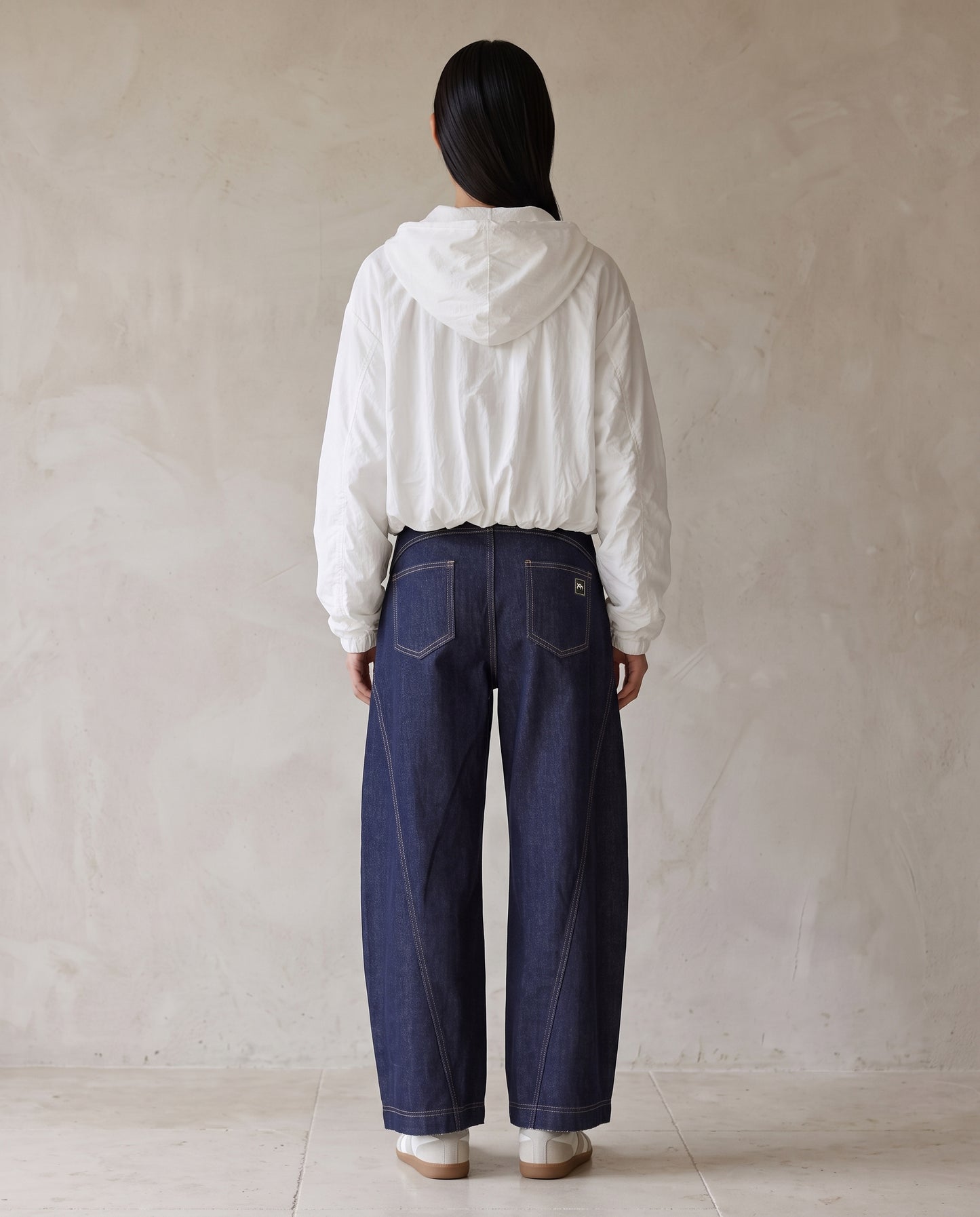 White Hooded Short Zip Jacket