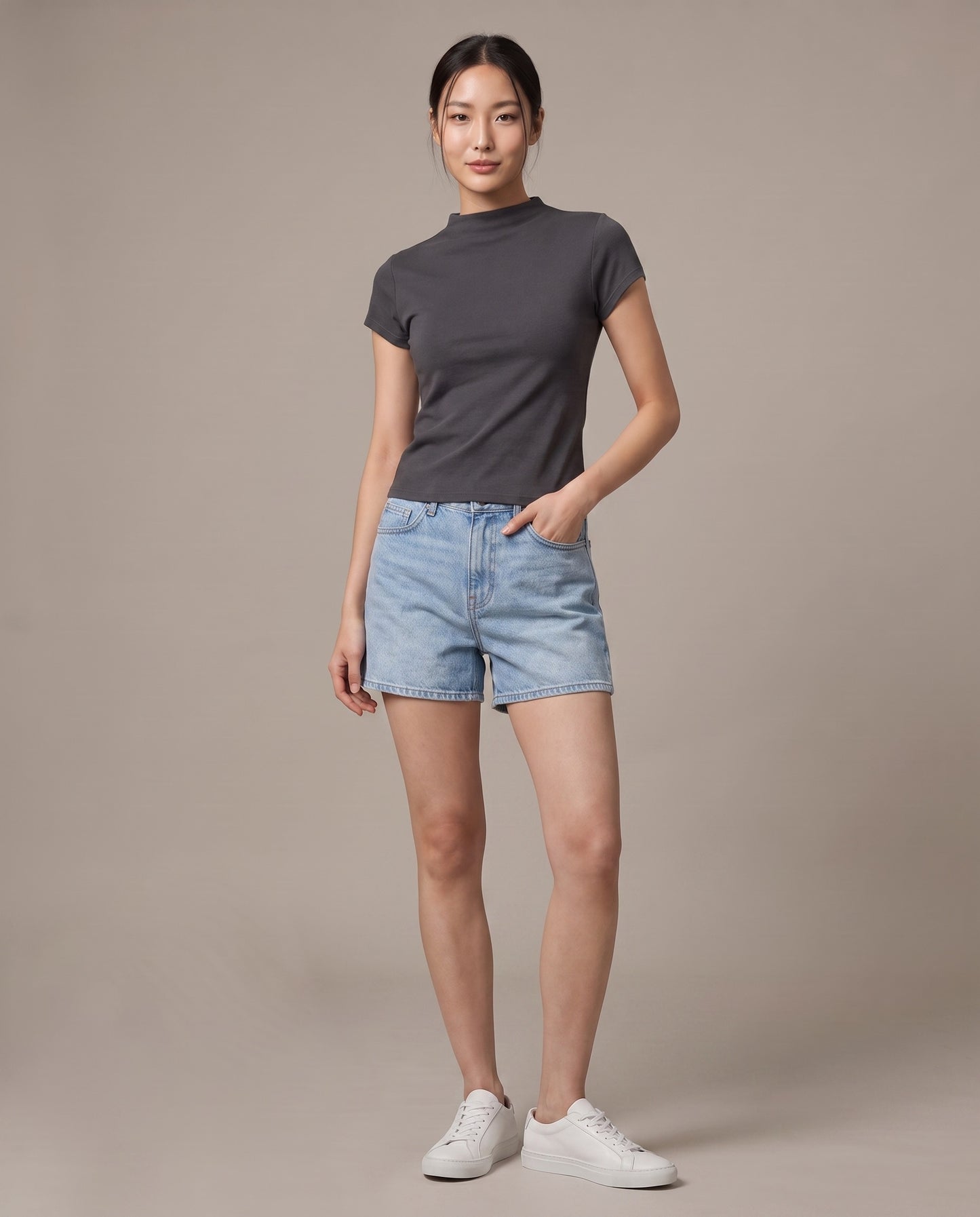 Mock-Neck T-Shirt - Carbon Grey