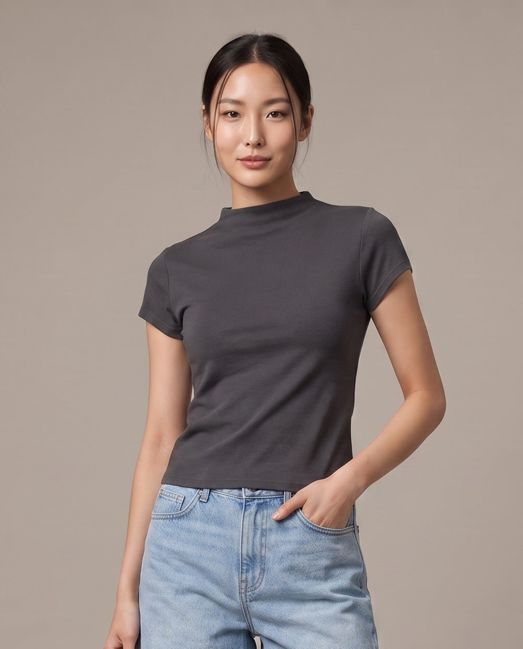 Mock-Neck T-Shirt - Carbon Grey