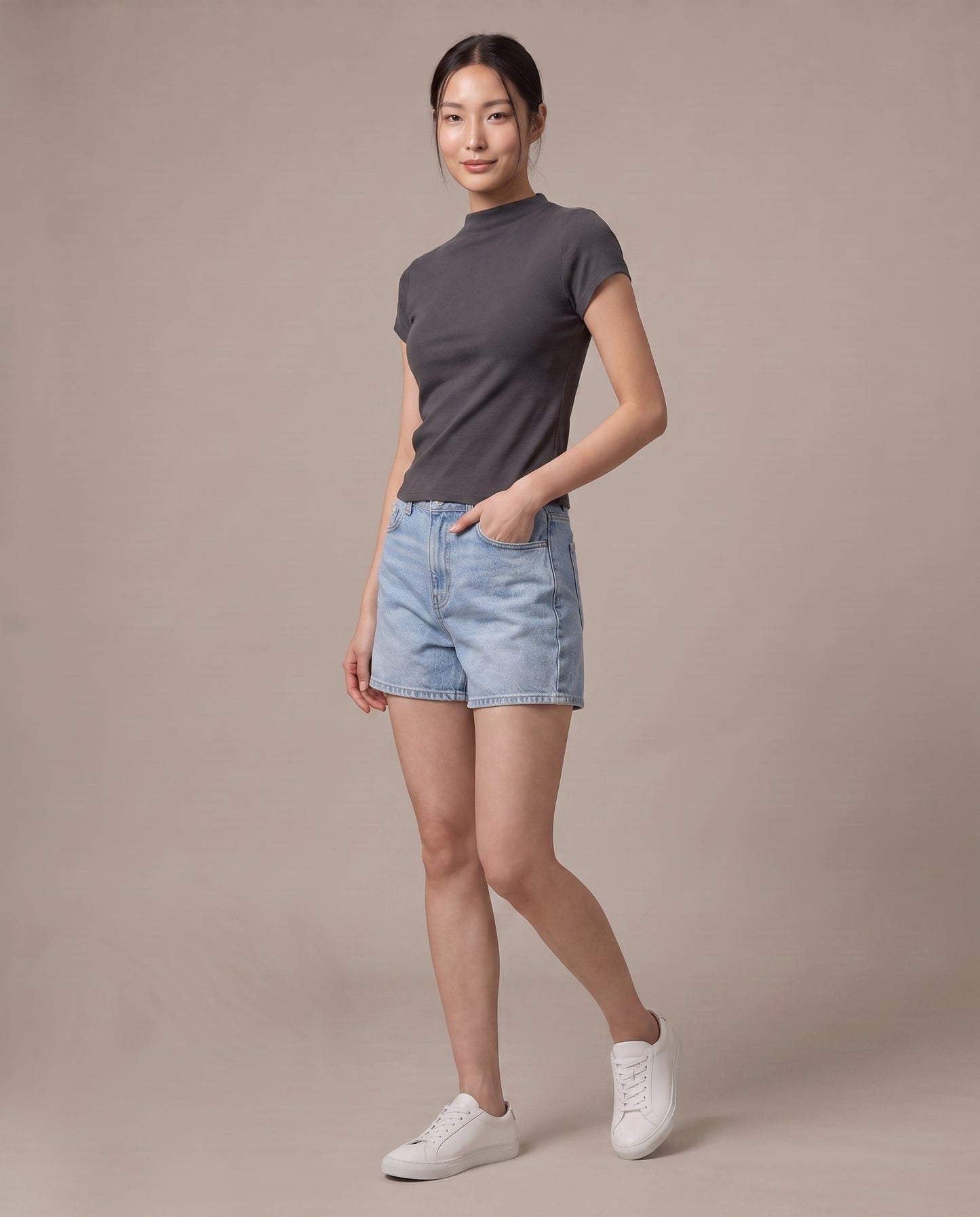 Mock-Neck T-Shirt - Carbon Grey