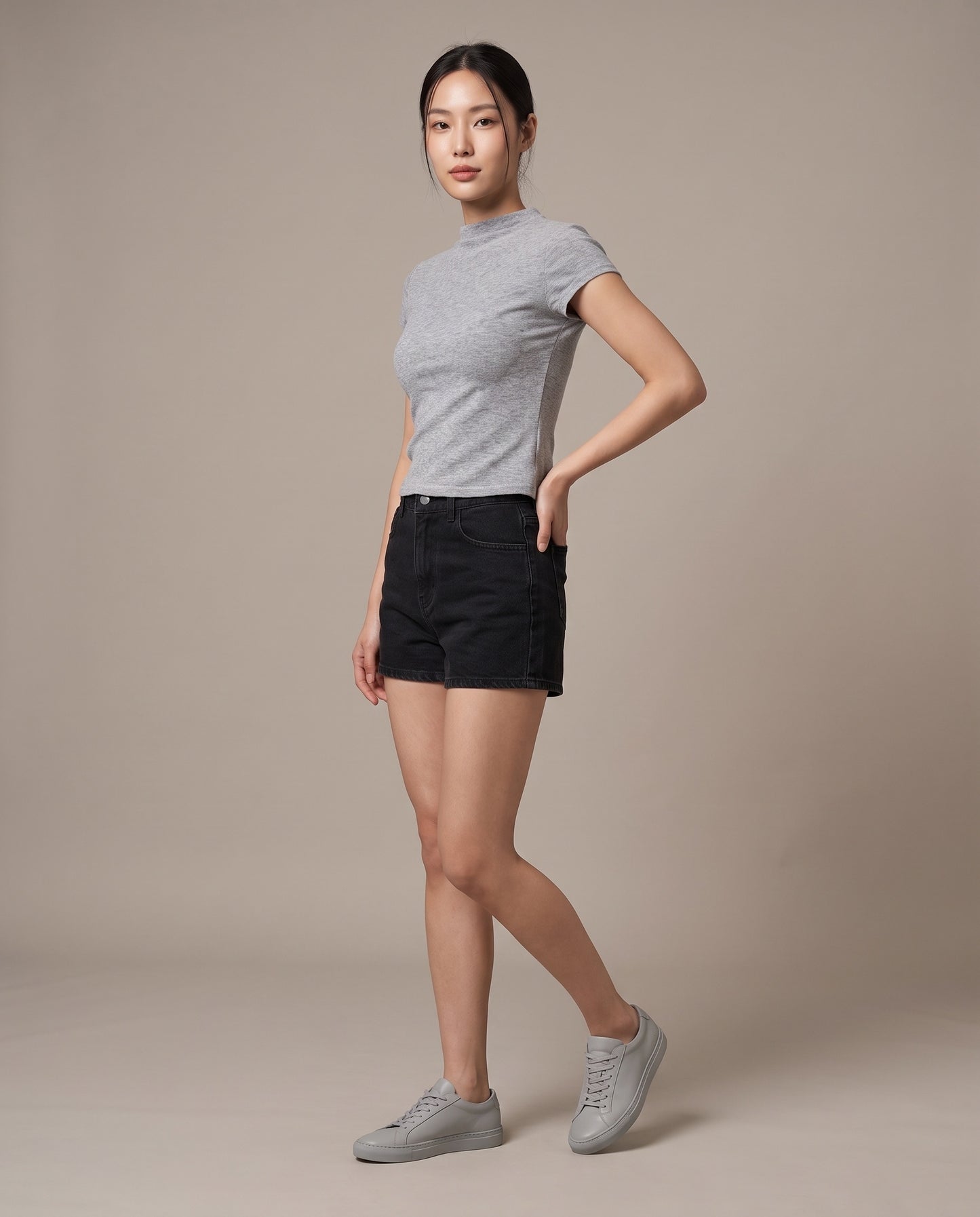 Mock-Neck T-Shirt - Floral Grey