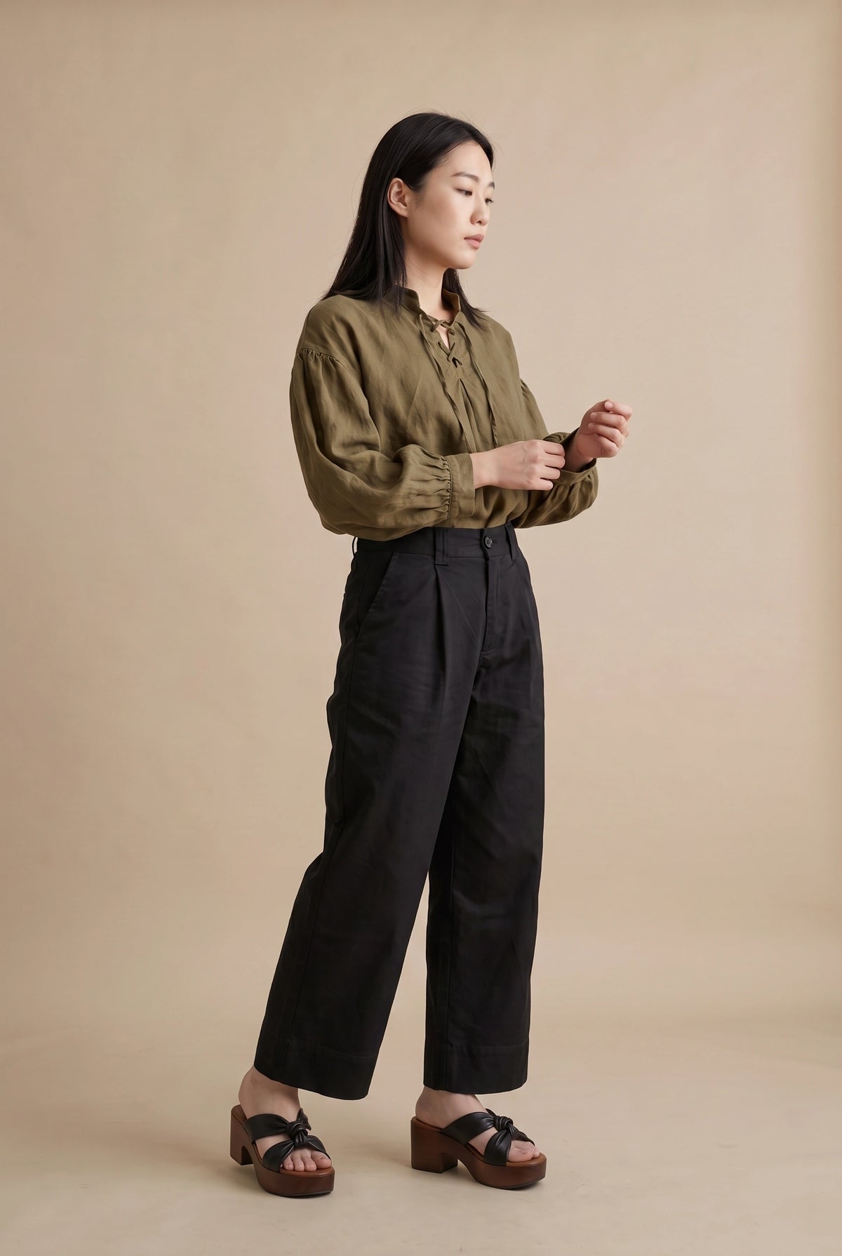 Laced Raglan Linen Blouse