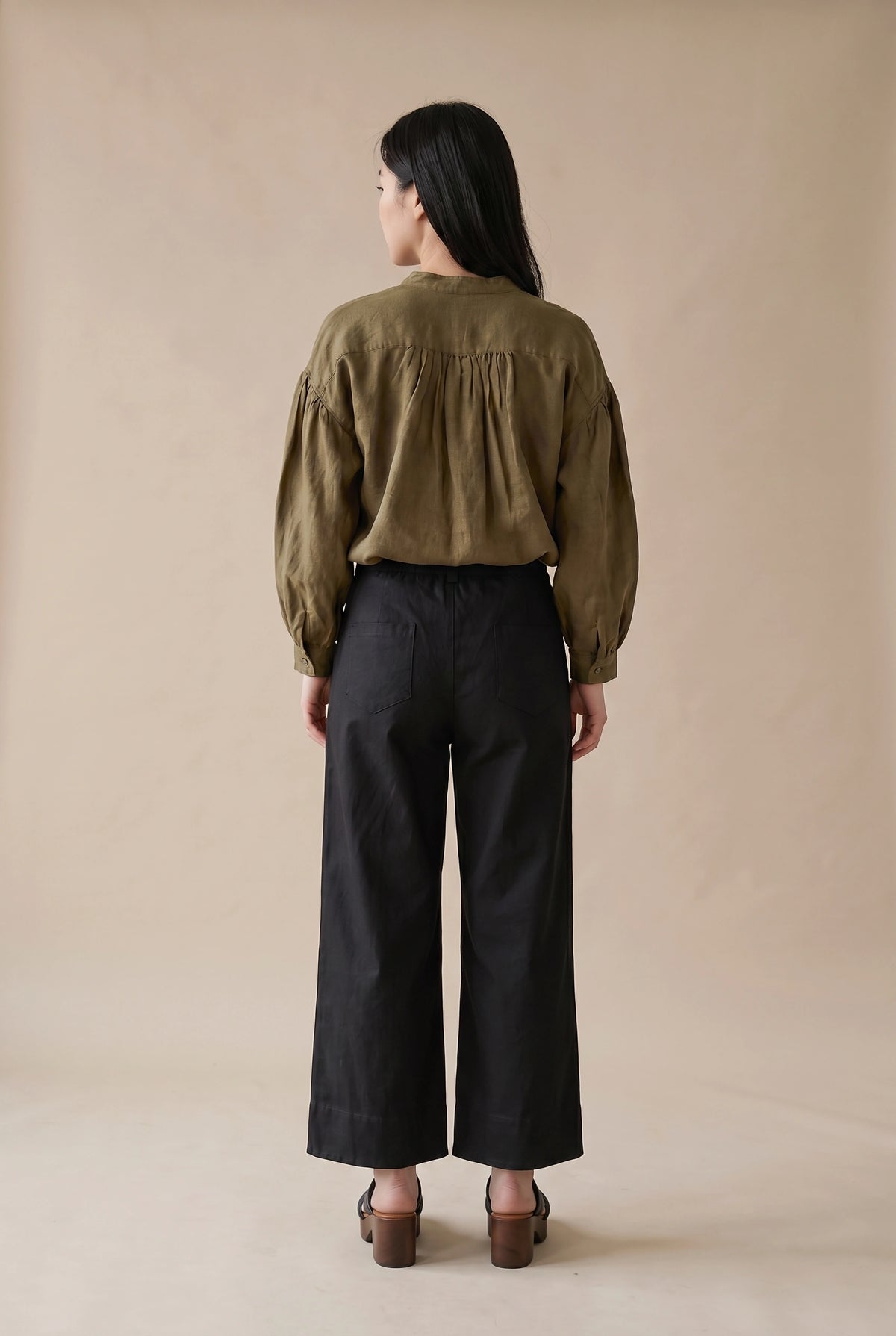 Laced Raglan Linen Blouse